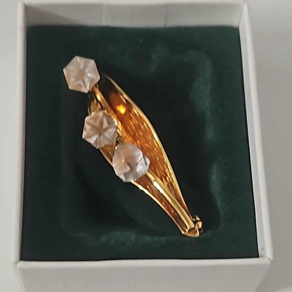 Vintage Swarovski Crystal Lily of the Valley - Picture 3 of 3